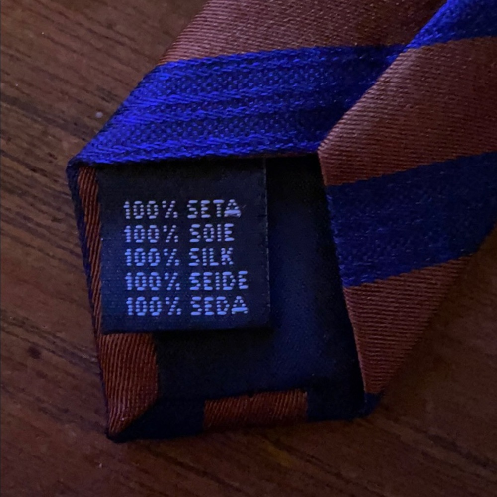 Tie - Picture 2 of 6